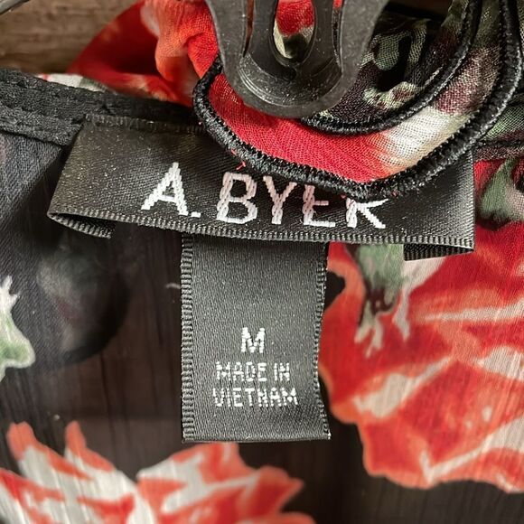 A Byer Blouse Set,Button Cardigan& Spaghetti Strap Top,M, Floral Black and Red - Picture 8 of 13